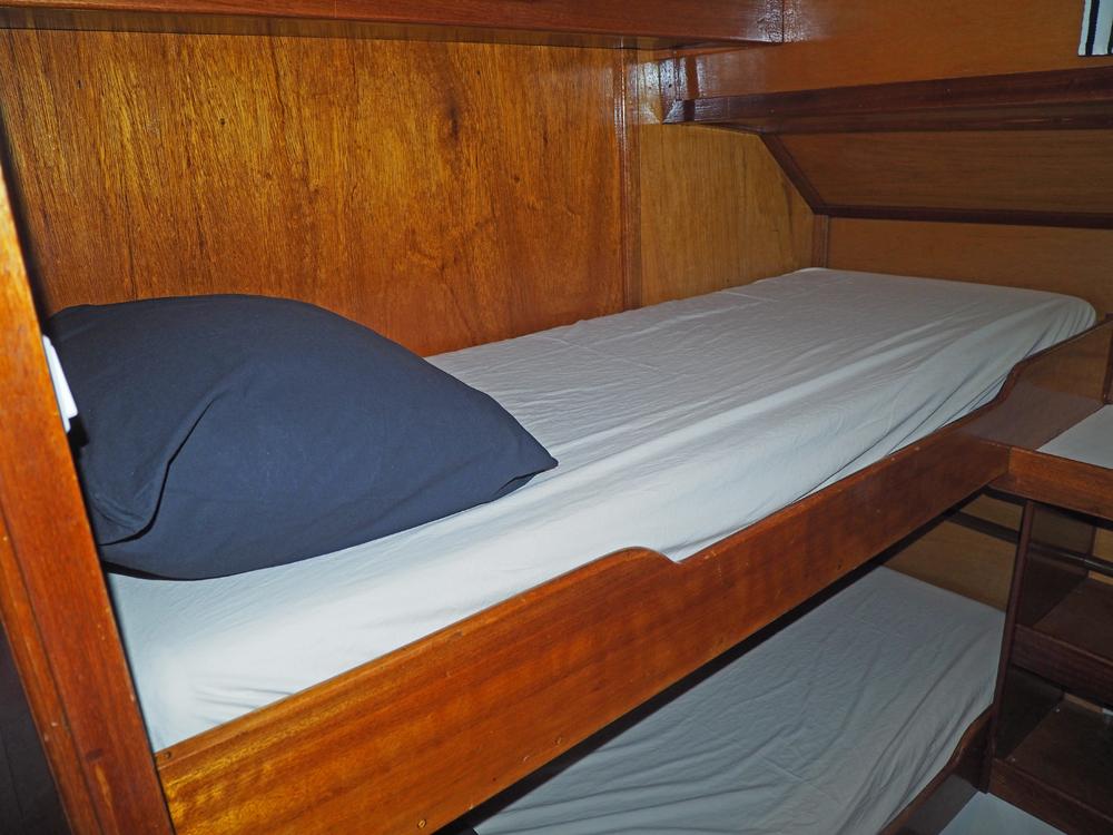 Cabin en avant, H&eacute;bergements